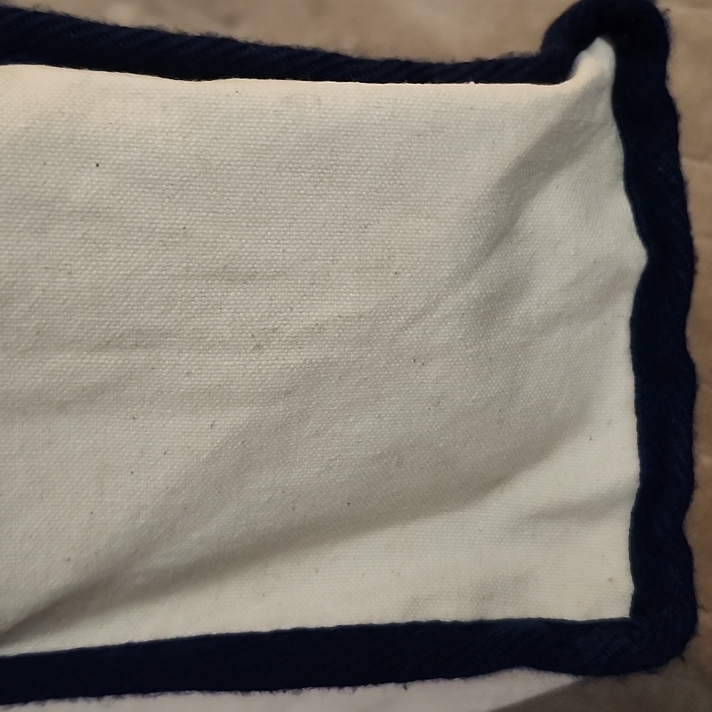 "Maid of Honor" tote with handwritten words in blue - Picture 2 of 2